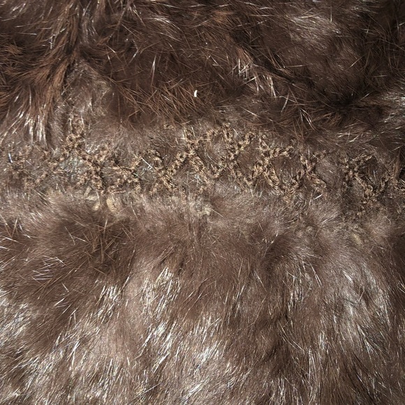 Kathrine Banlay size XL brown updated rabbit fur & knit vest  hook & eye closure - Picture 10 of 12